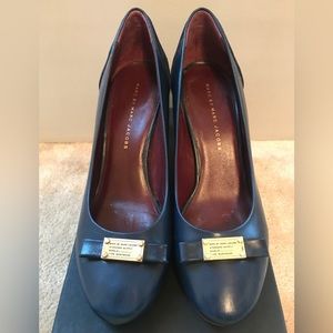Marc By Marc Jacobs Chunk Heel Bow Pump with Gold Logo Plaque